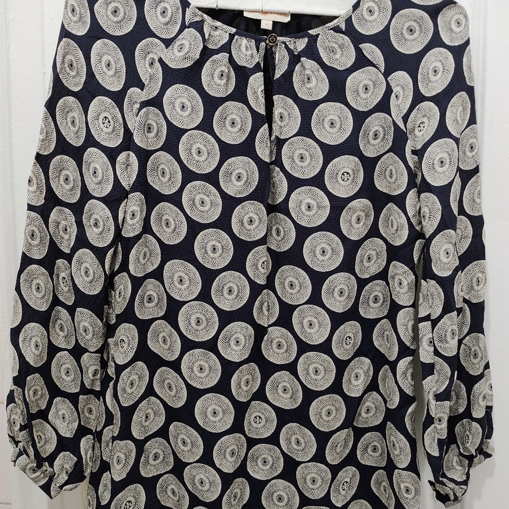 Tory Burch womens gray polo shirt long sleeve logo button pima cotton (used)
